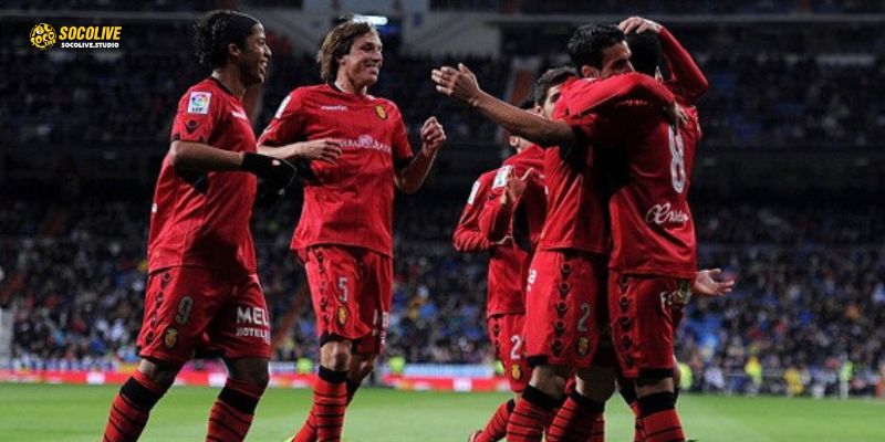 Mallorca triển khai pressing và tổ chức mid‑block hiệu quả